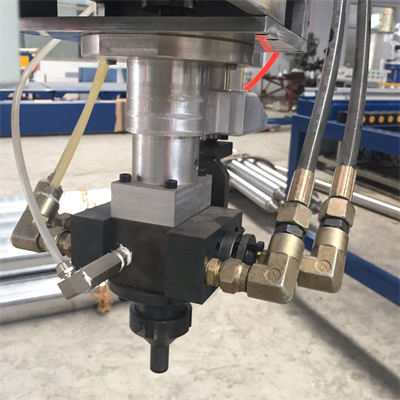 آلة حقن رغوة البولي يوريثان PU فعالة من حيث التكلفة ذات الضغط العالي / ماكينة قولبة حقن الرغوة PU الخشبي المقلد بشعاع صناعي
